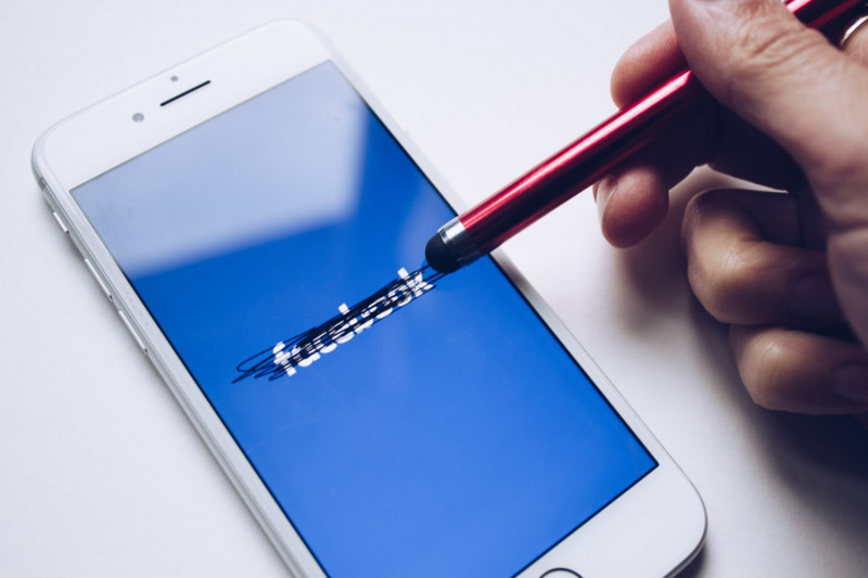 Facebook i Instagram mogą zniknąć z Europy