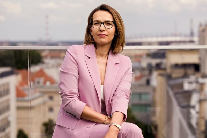 Ewa Szmidt-Belcarz, Prezeska Grupy Empik, kupuje 51% akcji od Penta Investments