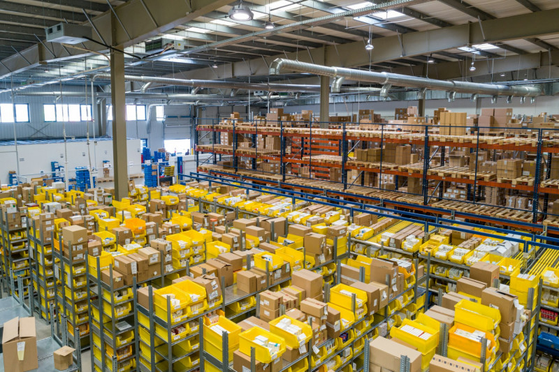 Amazon inwestuje w Polsce – miliardy złotych, tysiące miejsc pracy i rozwój technologii