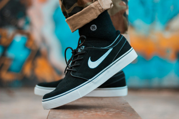 Nike najsilniejszą marką odzieżową na świecie, Chanel – najcenniejszą